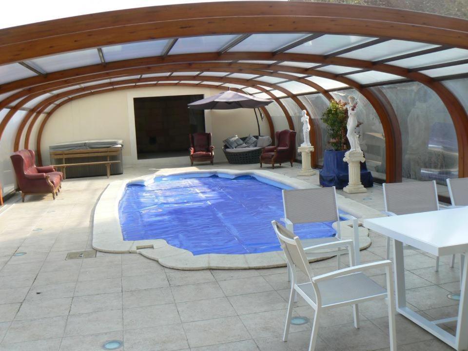 Le Manoir Des Chapelles Panzió Venoy Kültér fotó